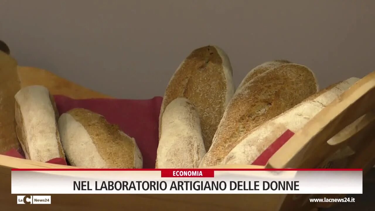 Nel laboratorio artigiano delle donne