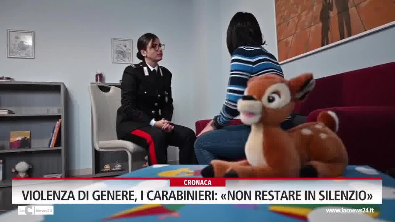 Violenza di genere, i carabinieri: «Non restare in silenzio»