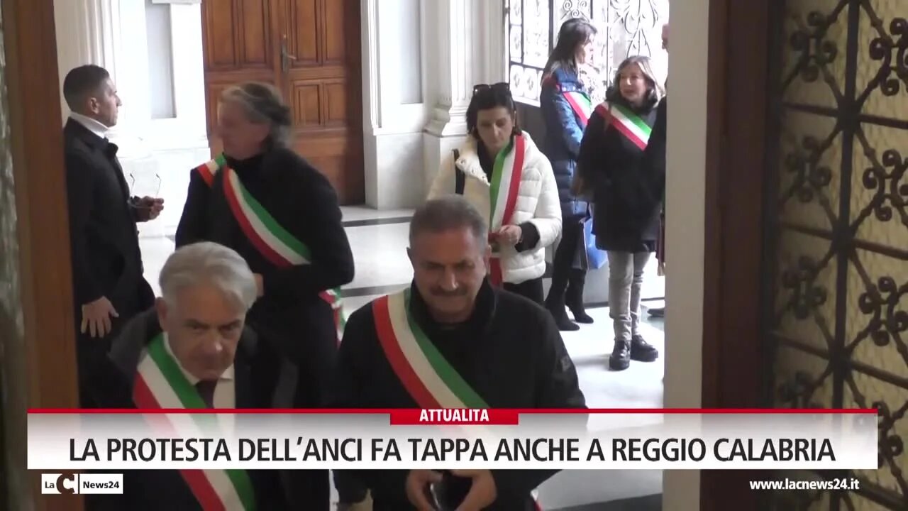 La protesta dell’Anci fa tappa anche a Reggio Calabria