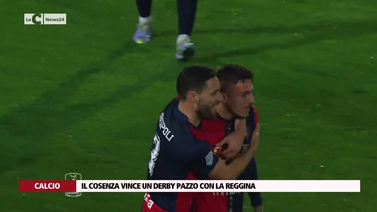 Il Cosenza vince un derby pazzo con la Reggina