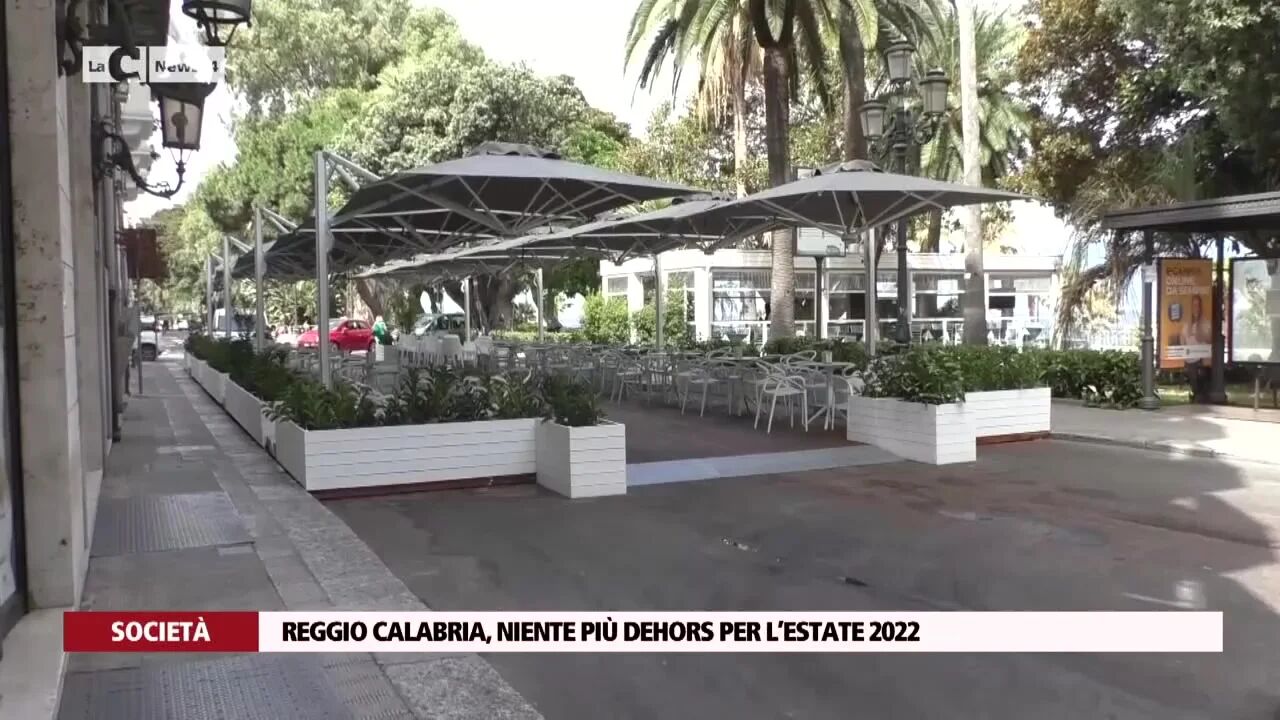 Reggio Calabria, niente più dehors per l’estate 2022