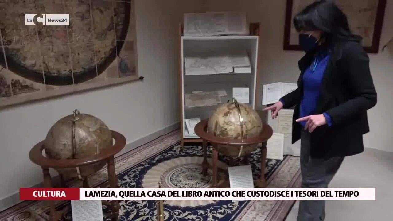 Lamezia, quella casa del libro antico che custodisce i tesori del tempo