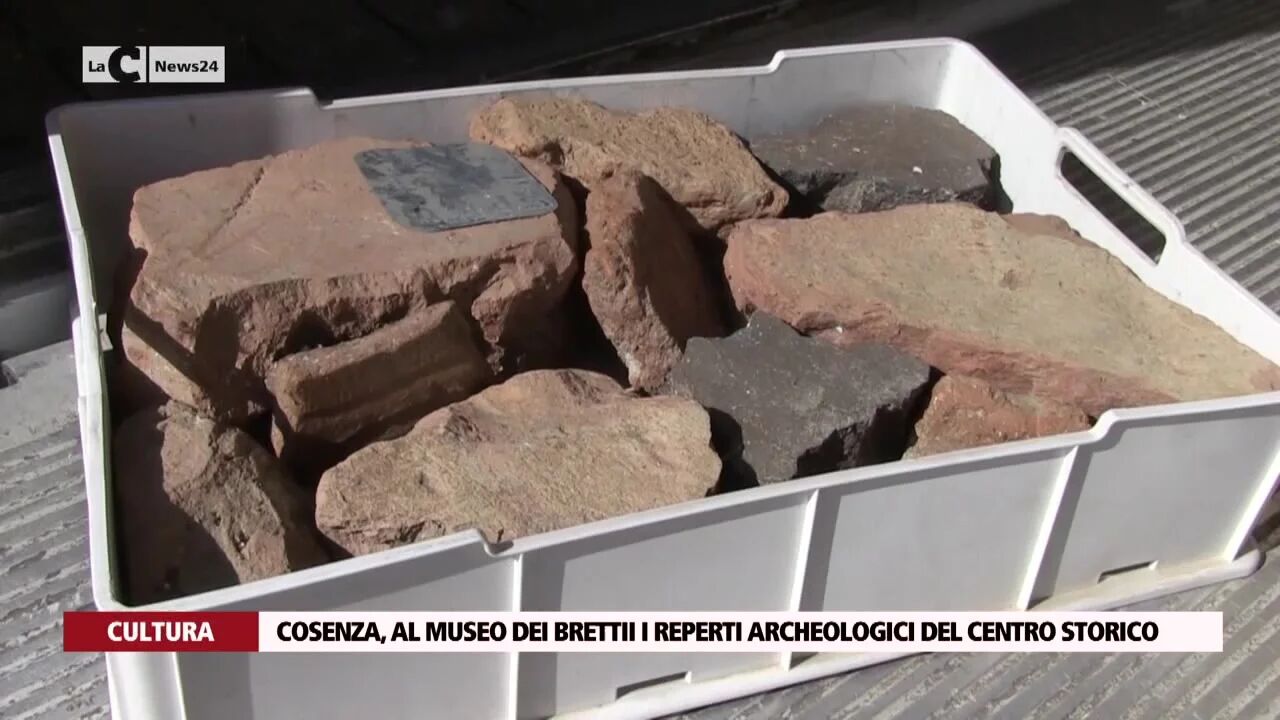 Cosenza, al museo dei Brettii i reperti archeologici del centro storico