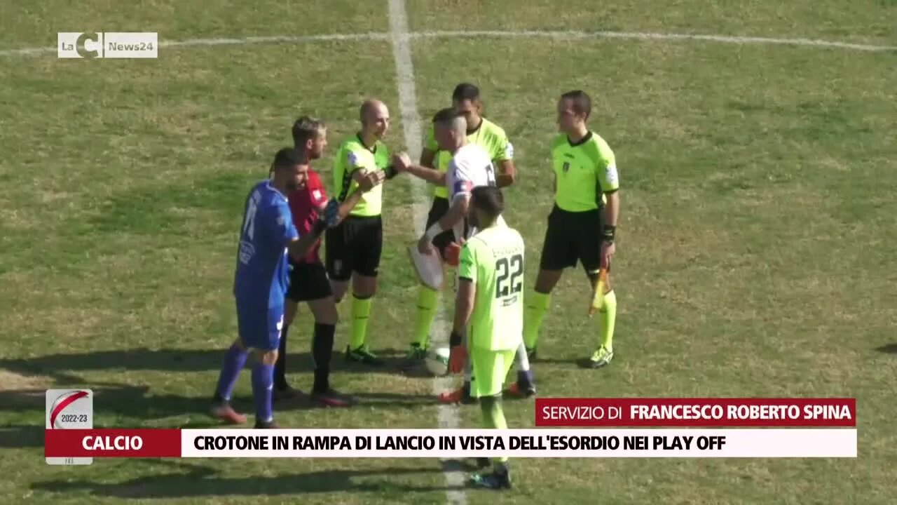 Crotone in rampa di lancio in vista dell'esordio nei play off