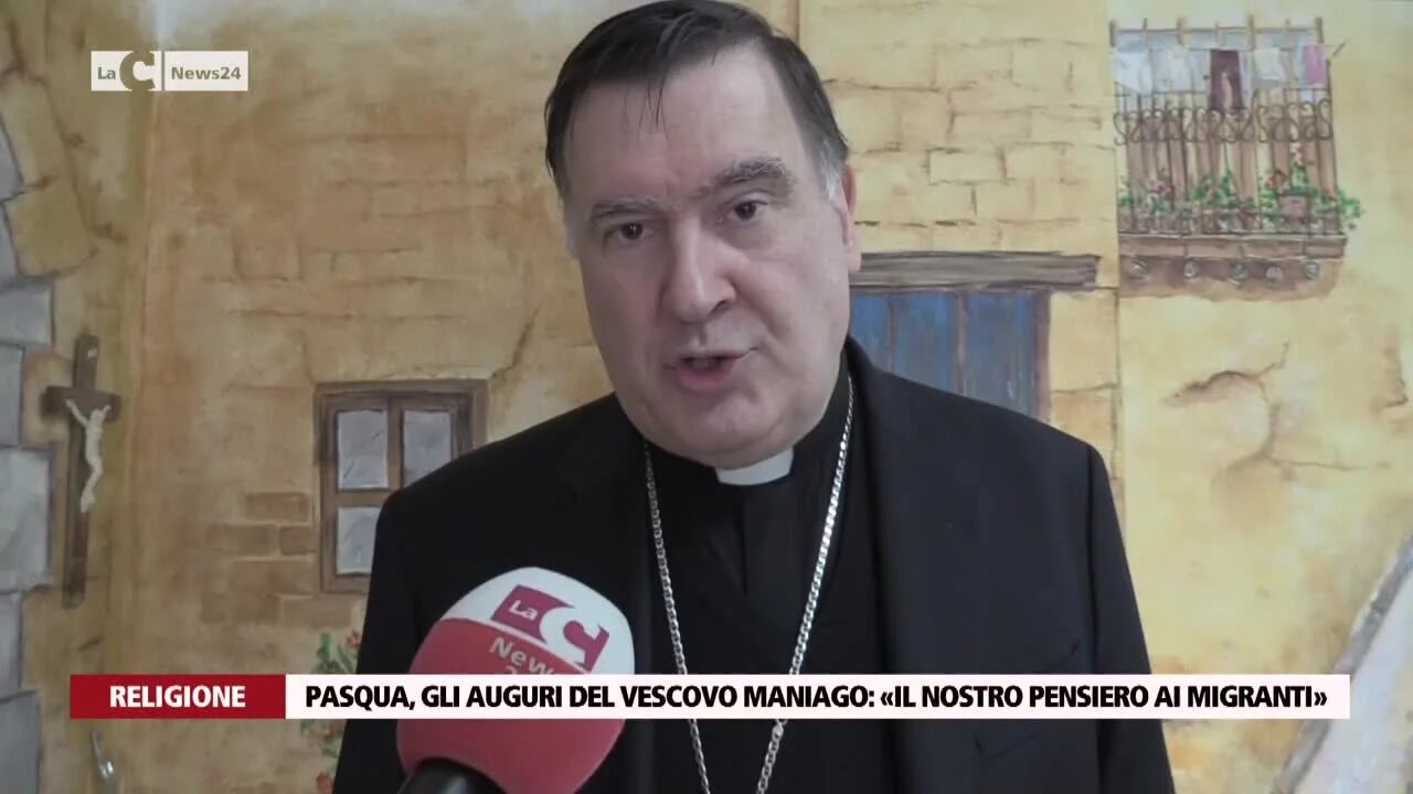 Pasqua, gli auguri del vescovo Maniago «Il nostro pensiero ai migranti»