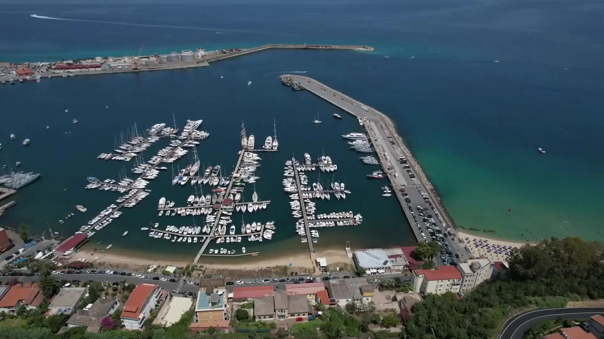 Porto di Vibo Marina, 160 di storia e decenni di promesse mancate