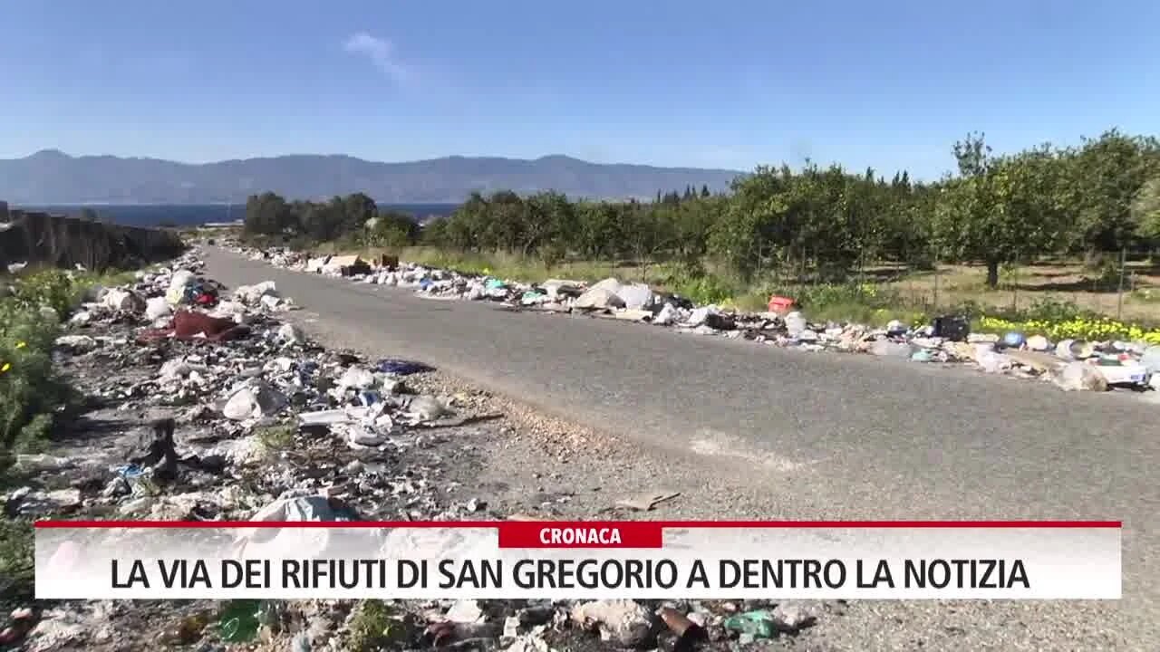 La via dei rifiuti di San Gregorio a dentro la notizia