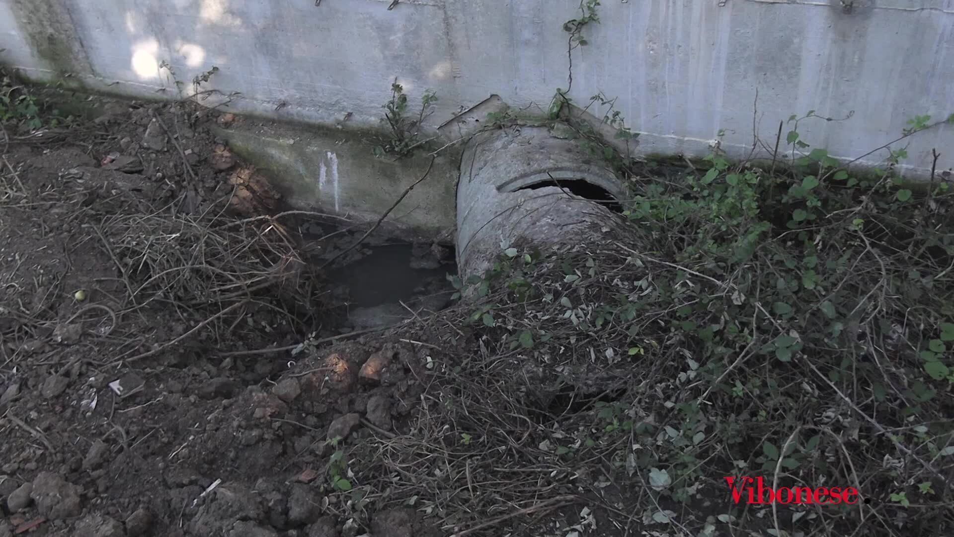 Condotta fognaria rotta a Vibo Valentia