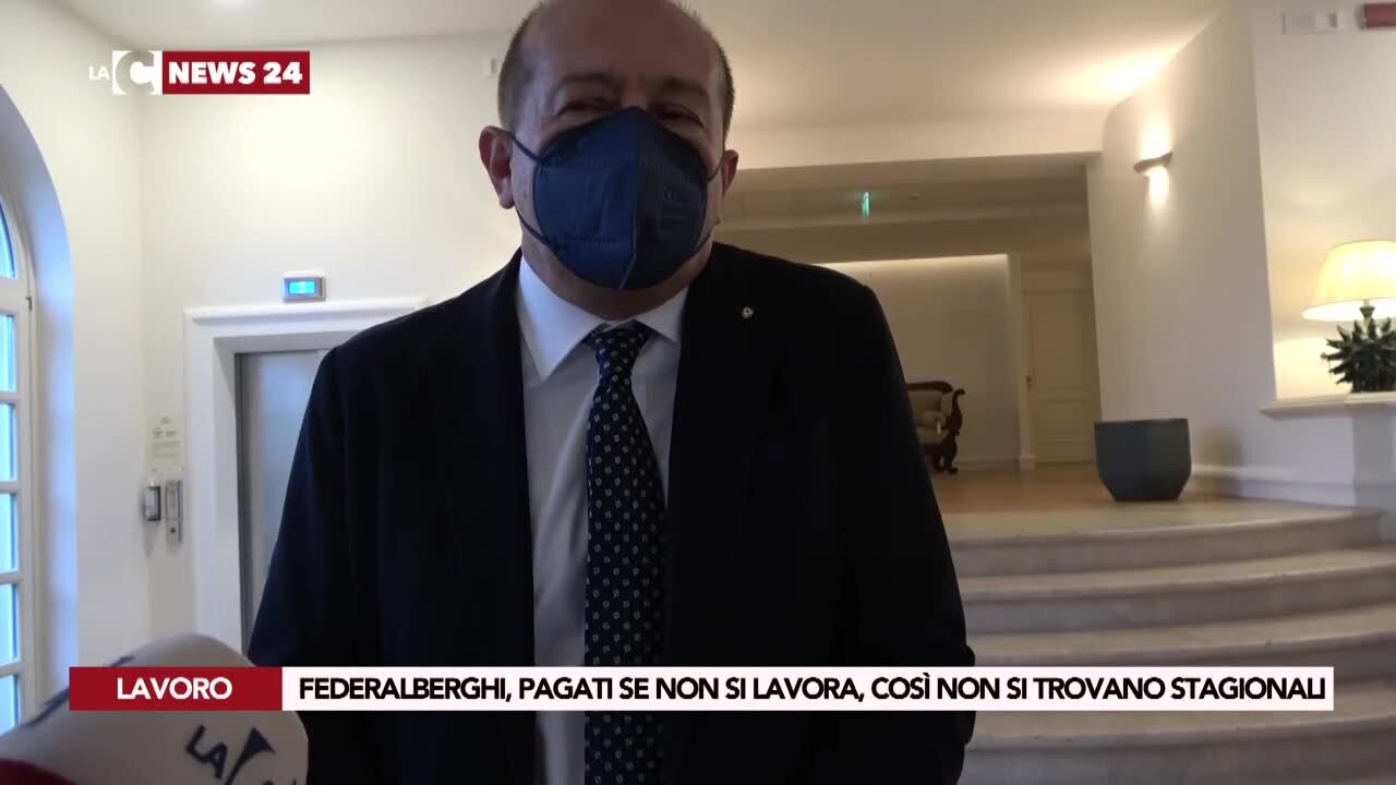 Federalberghi, pagati se non si lavora, così non si trovano stagionali