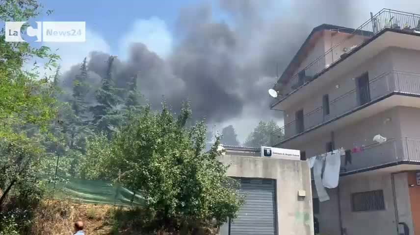 Incendio ad Acri