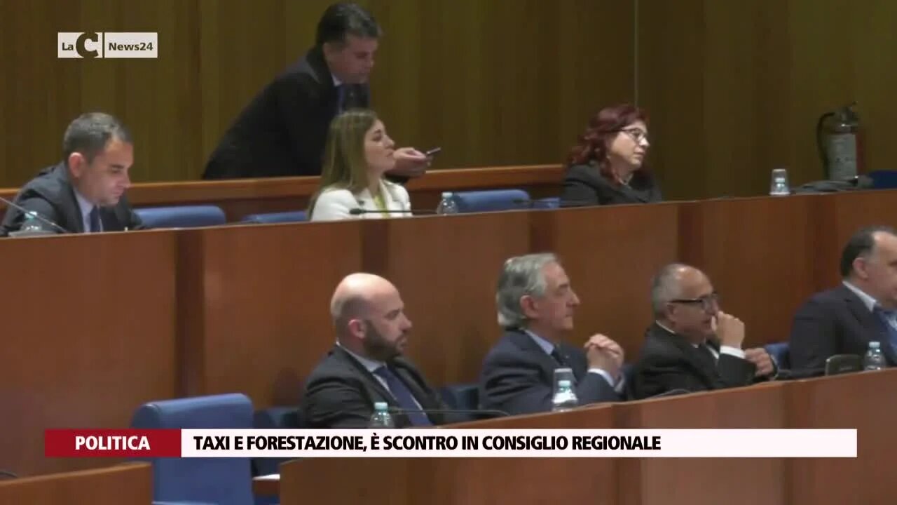 Taxi e forestazione, è scontro in Consiglio regionale