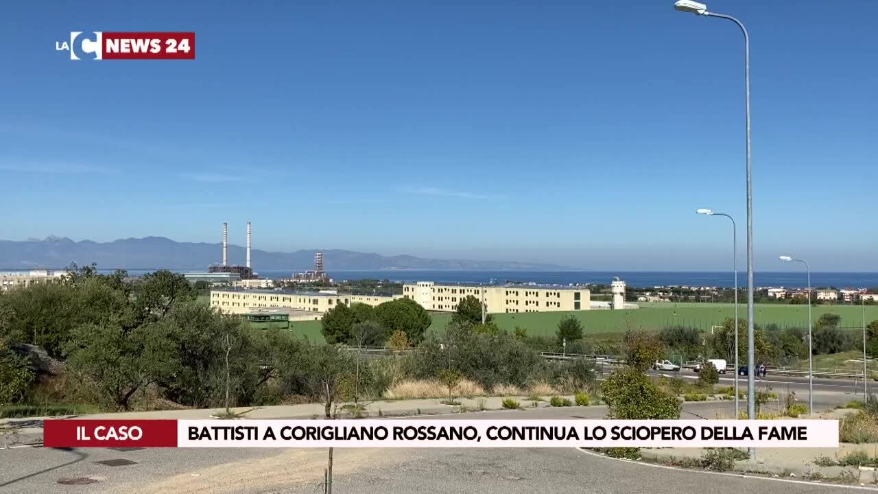 Battisti a Corigliano Rossano, continua lo sciopero della fame
