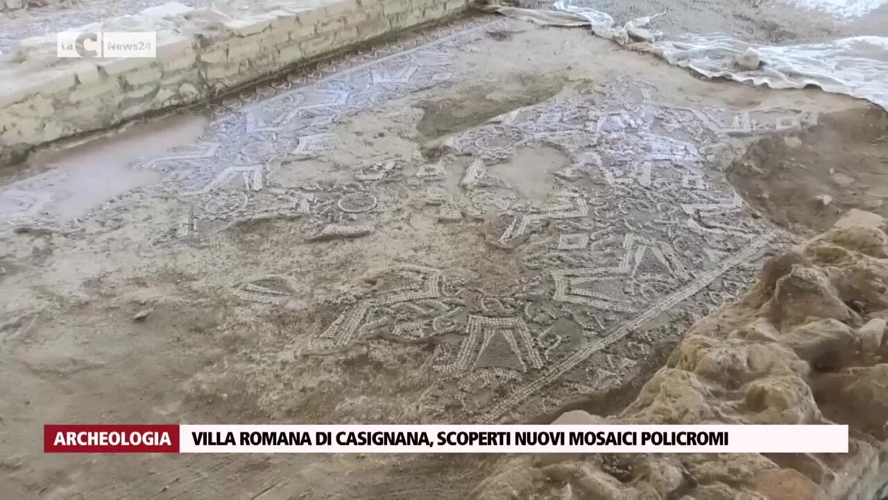 Villa romana di Casignana, scoperti nuovi mosaici policromi