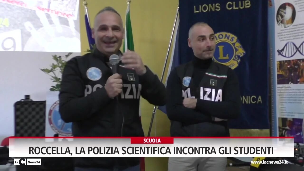 Roccella, la polizia scientifica incontra gli studenti