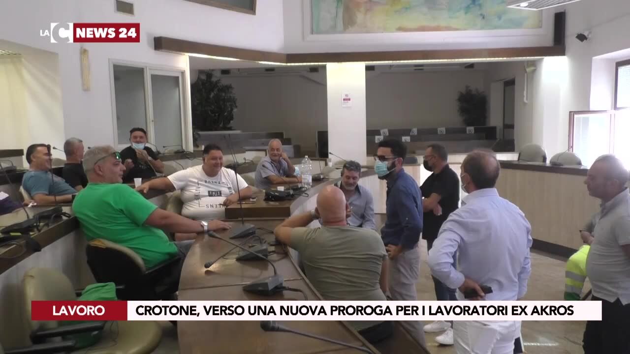 Crotone, verso una nuova proroga per i lavoratori ex Akros