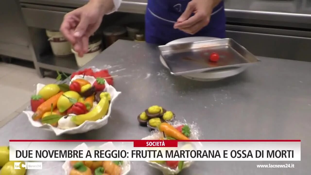 Due Novembre a Reggio frutta martorana e ossa di morti