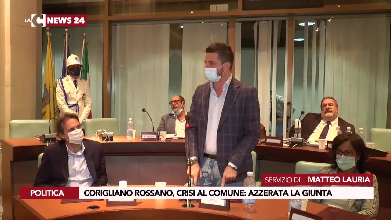 Corigliano Rossano, crisi al Comune: azzerata la giunta