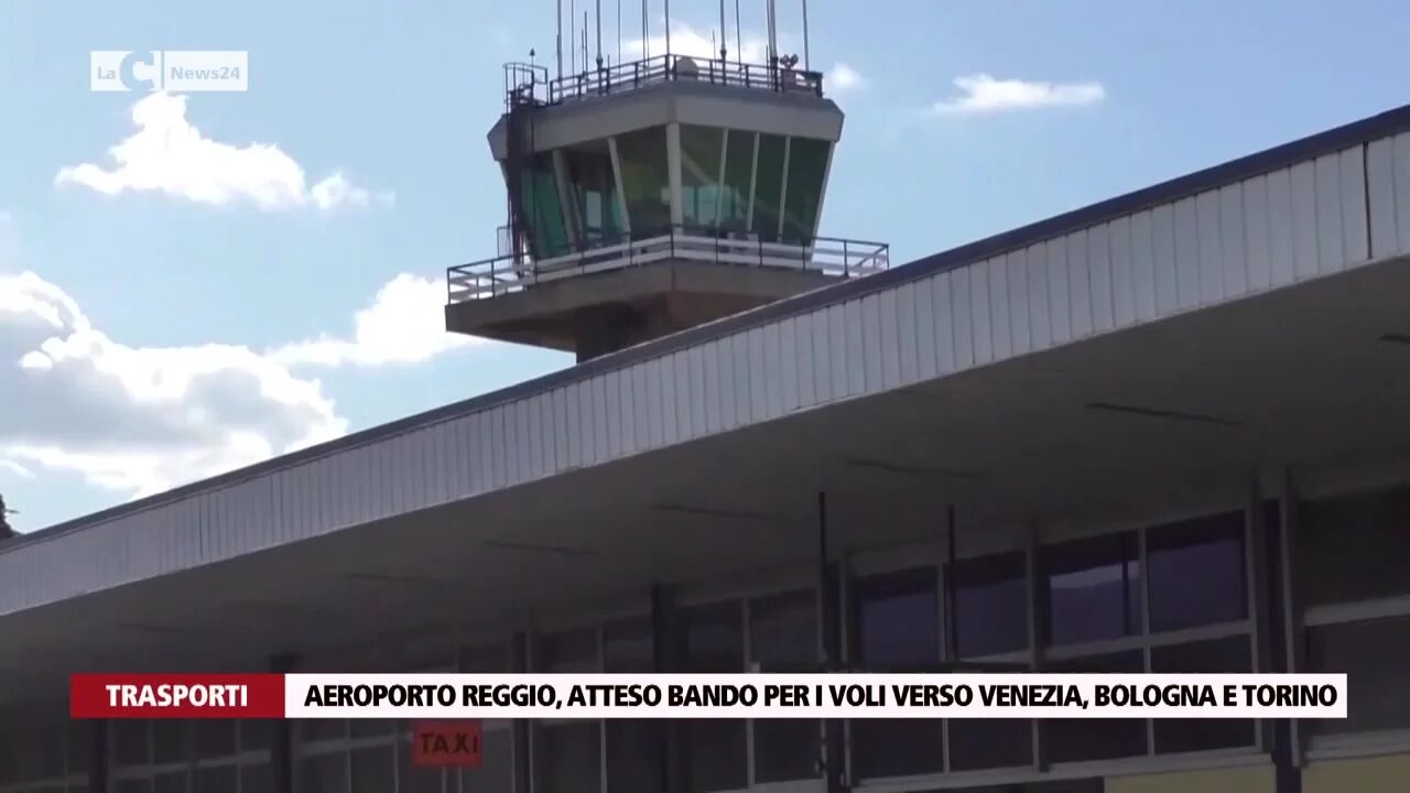 Aeroporto Reggio, atteso bando per i voli verso Venezia, Bologna e Torino