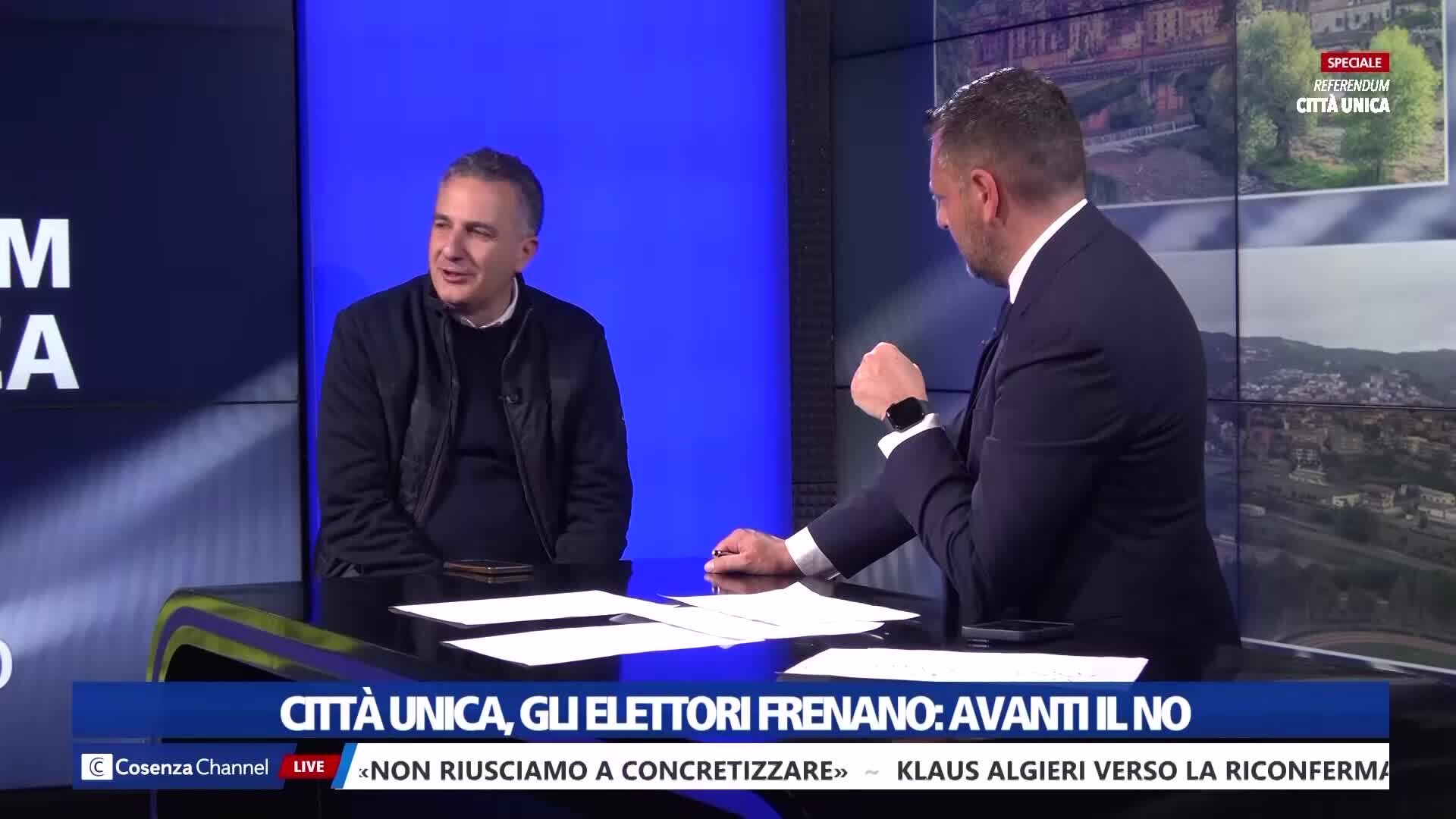 Referendum città unica, scontro in diretta su LaC fra Vittorio Pecoraro e Orlandino Greco | VIDEO