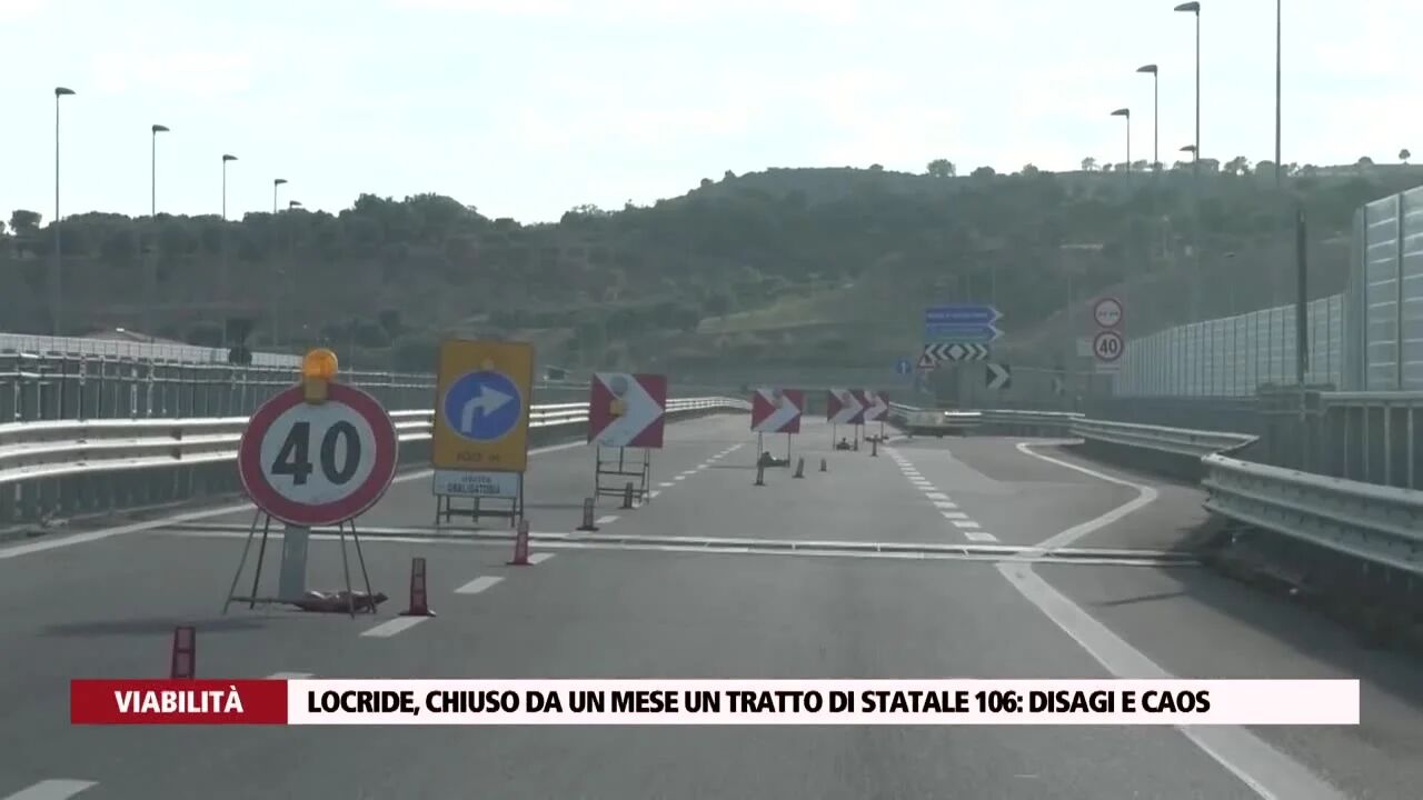 Locride, chiuso da un mese un tratto di statale 106: disagi e caos