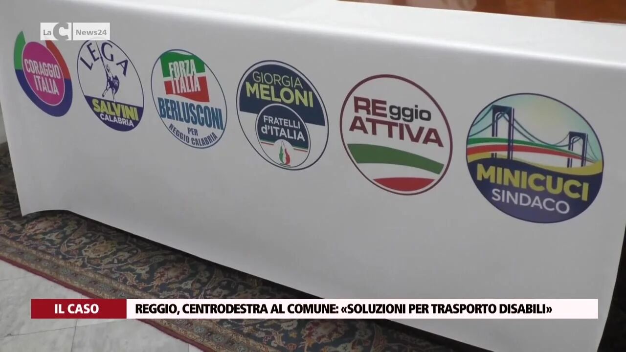 Reggio, centrodestra al Comune: «soluzioni per trasporto disabili»
