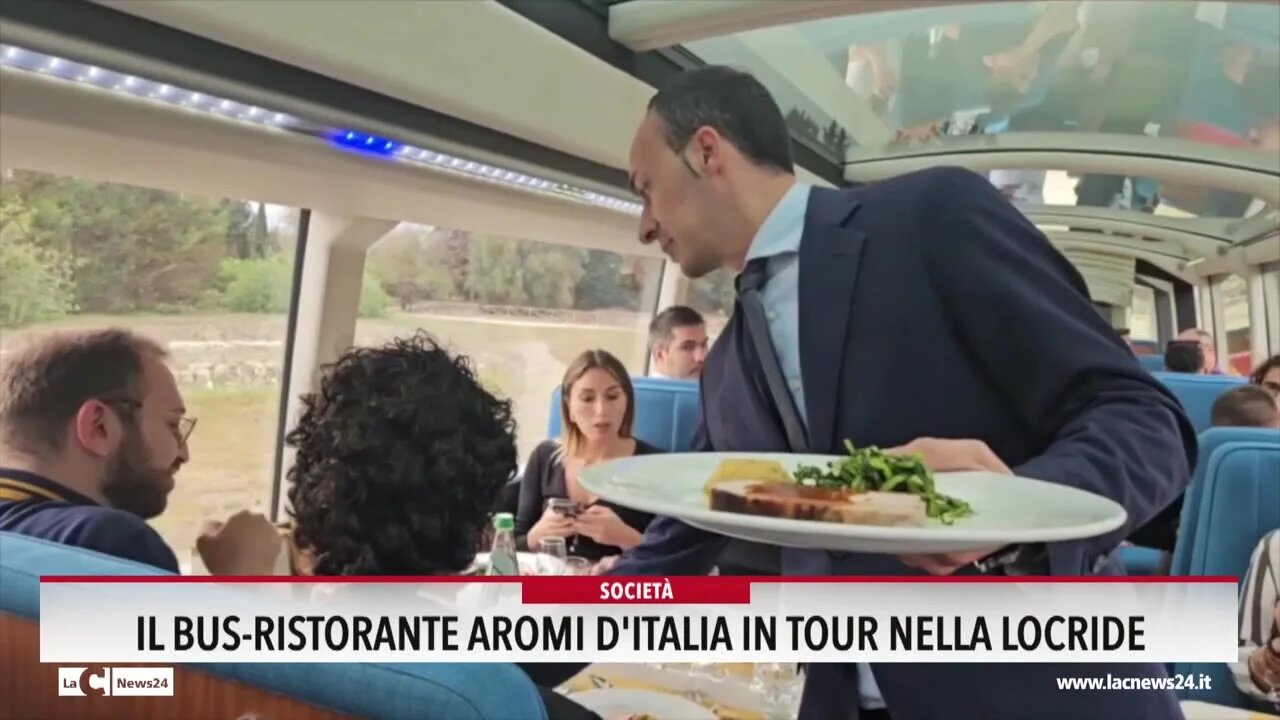 Il bus-ristorante Aromi D'Italia in tour nella locride