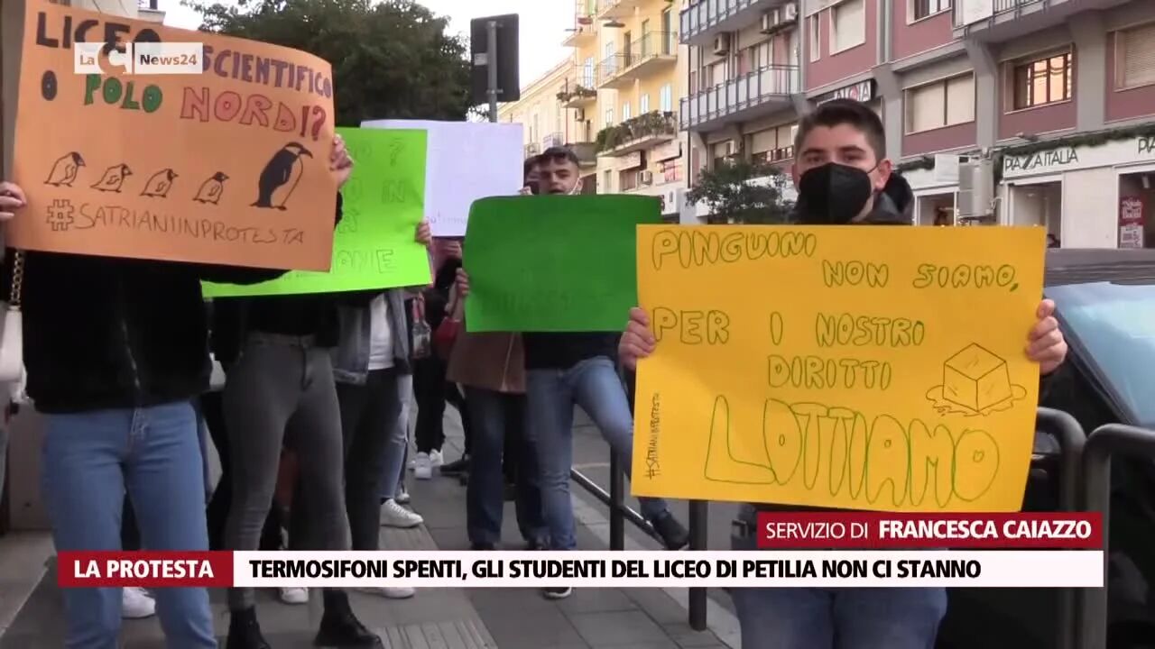 Termosifoni spenti, gli studenti del liceo di Petilia non ci stanno
