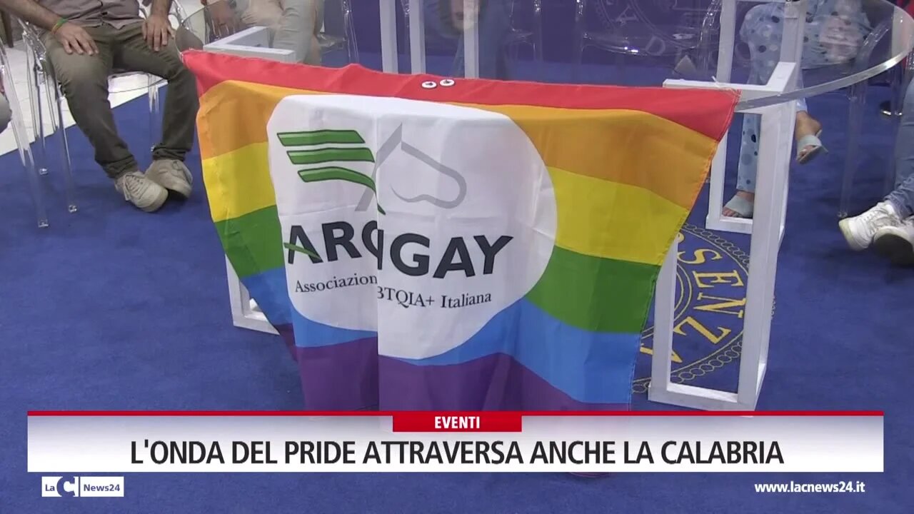 L'onda del pride attraversa anche la Calabria