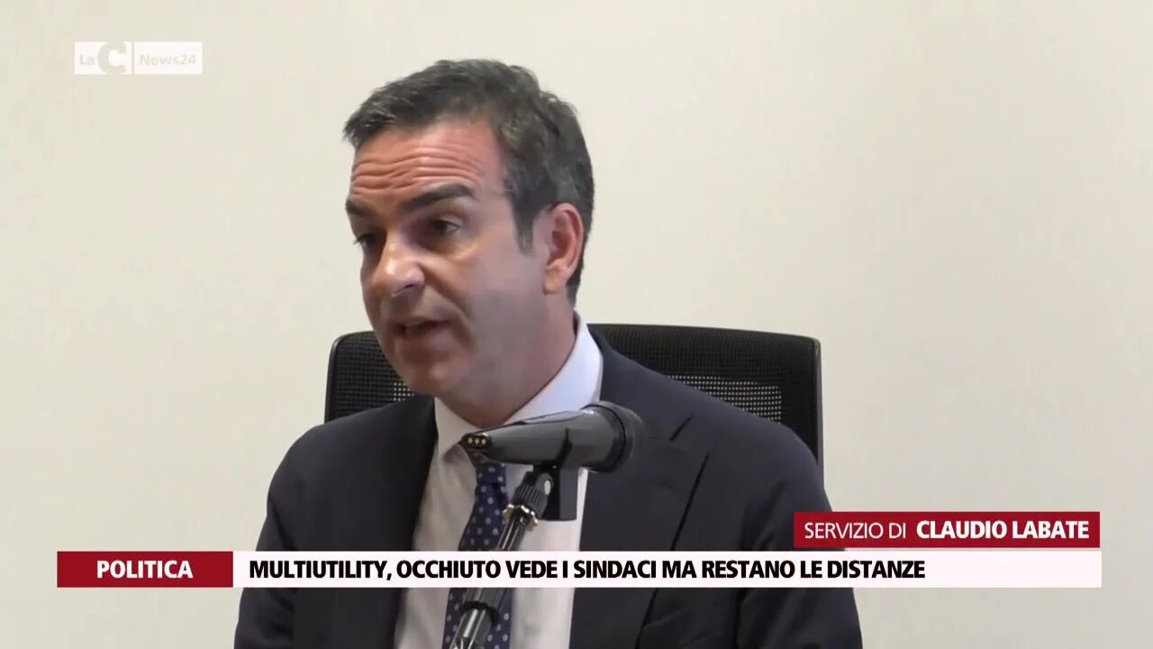 Multiutility, Occhiuto vede i sindaci ma restano le distanze