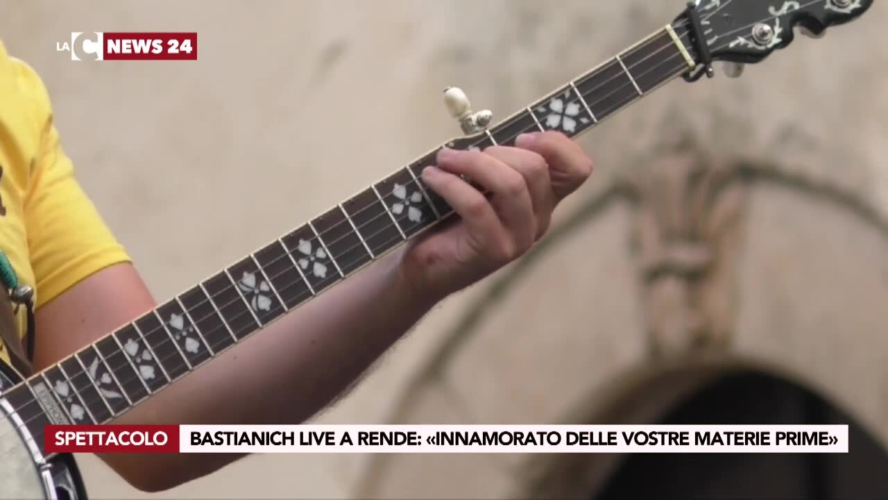 Bastianich con la sua band al Settembre rendese: «Innamorato delle materie prime calabresi»