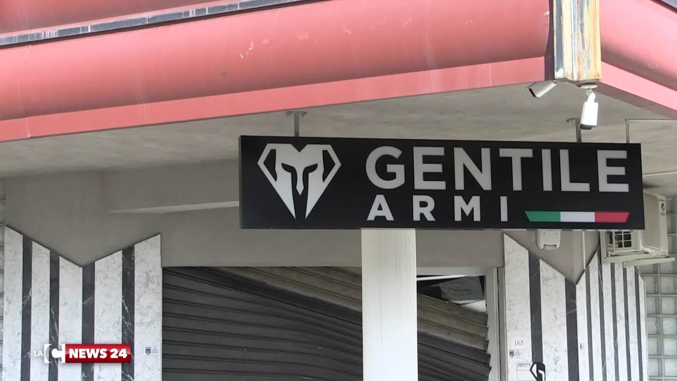 Rende, furto con spaccata in un'armeria 