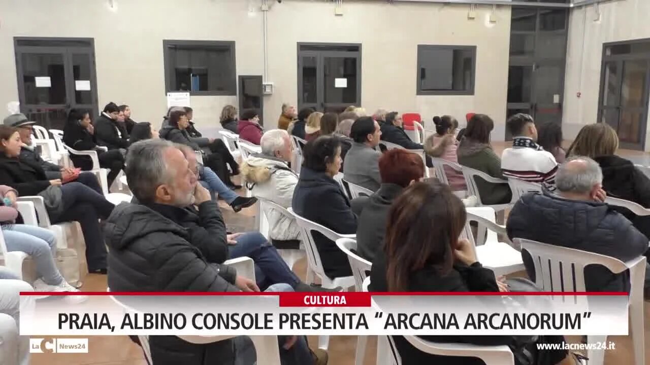 Praia, Albino Console presenta “Arcana Arcanorum”