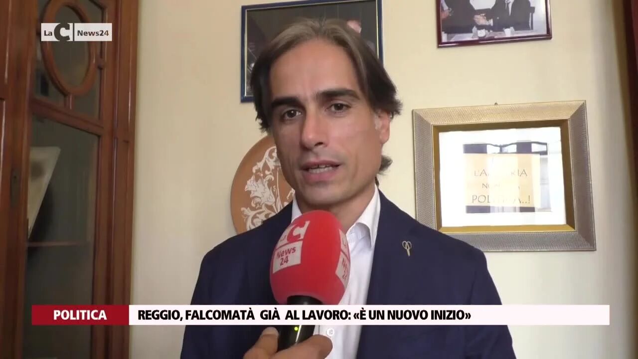 Reggio, Falcomatà  già  al lavoro: «è un nuovo inizio»