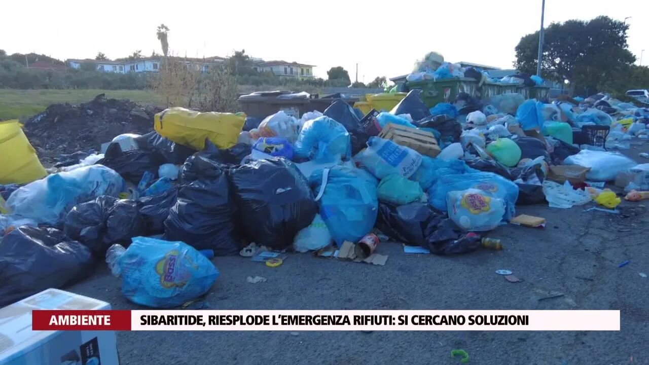 Sibaritide, riesplode l’emergenza rifiuti: si cercano soluzioni