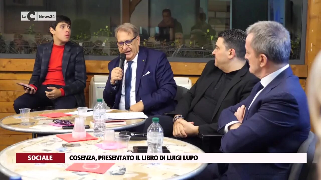 Cosenza, presentato il libro di Luigi Lupo