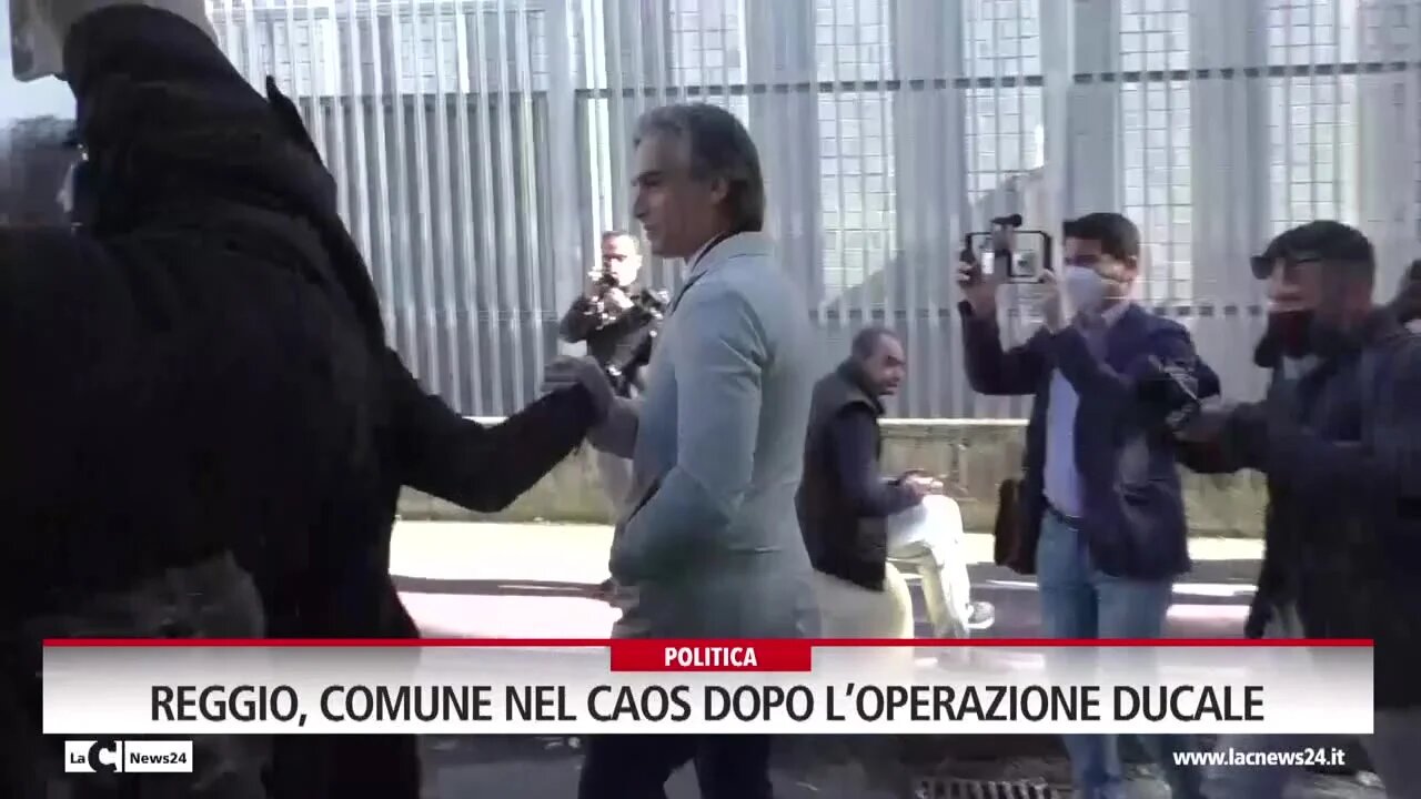 Reggio, comune nel caos dopo l’operazione Ducale