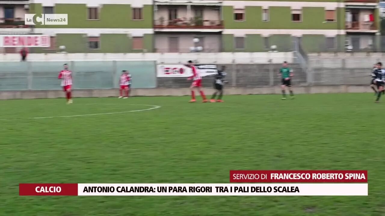 Antonio Calandra un para rigori  tra i pali dello Scalea