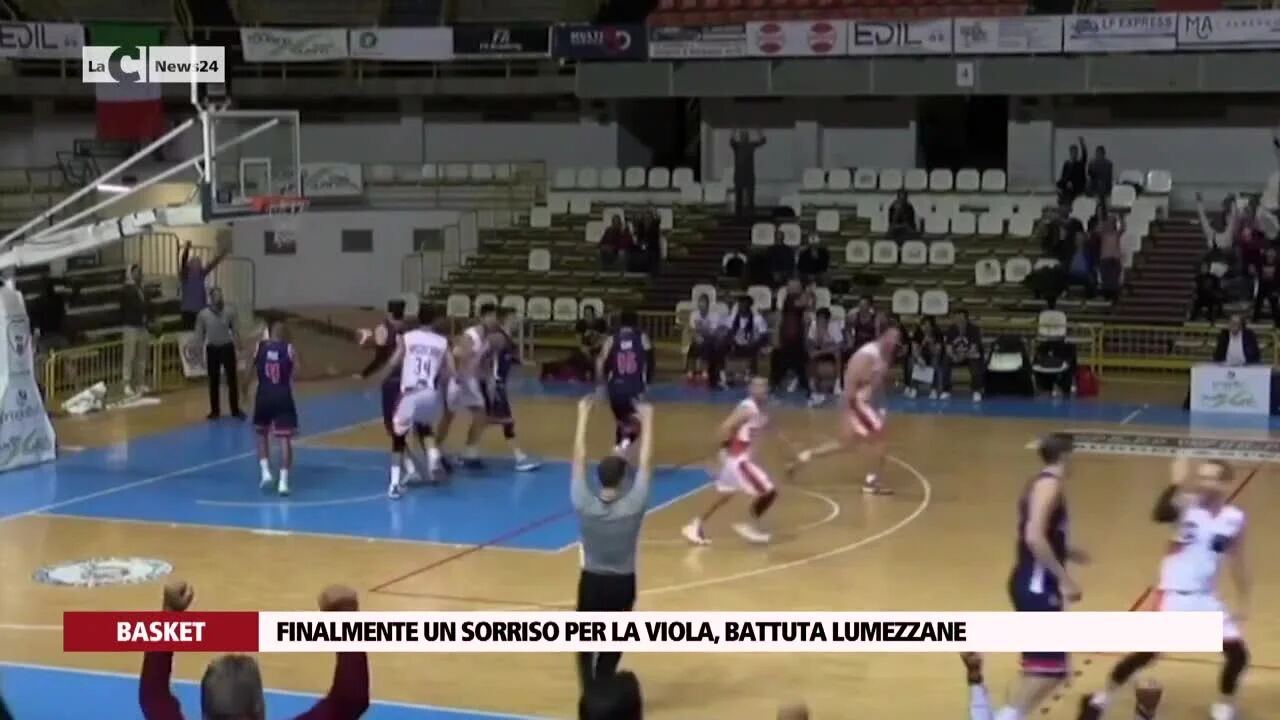 Finalmente un sorriso per la Viola, battuta Lumezzane