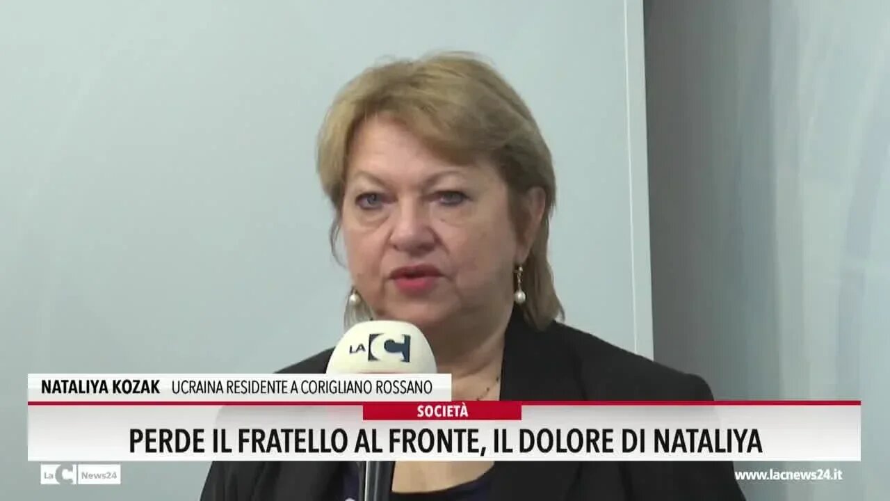 Nataliya piange il fratello morto in guerra in Ucraina e lei resta sola a Corigliano Rossano | VIDEO