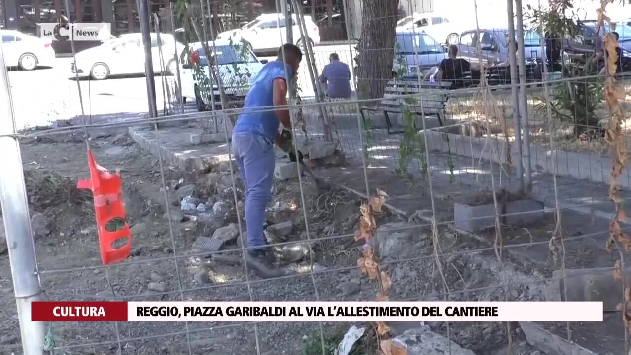 Reggio, piazza Garibaldi al via l’allestimento del cantiere