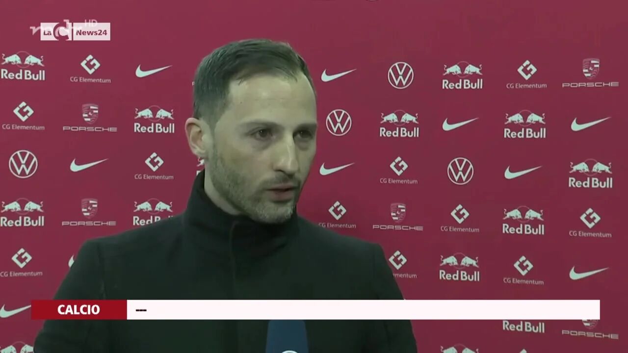 Domenico Tedesco: l'allenatore calabrese che vince la coppa di Germania