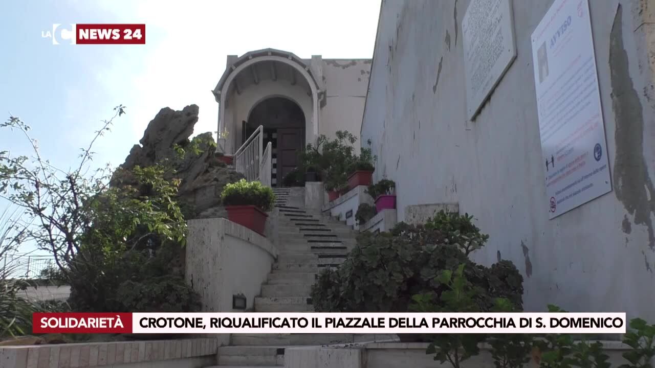 Crotone, riqualificato il piazzale della parrocchia di San Domenico