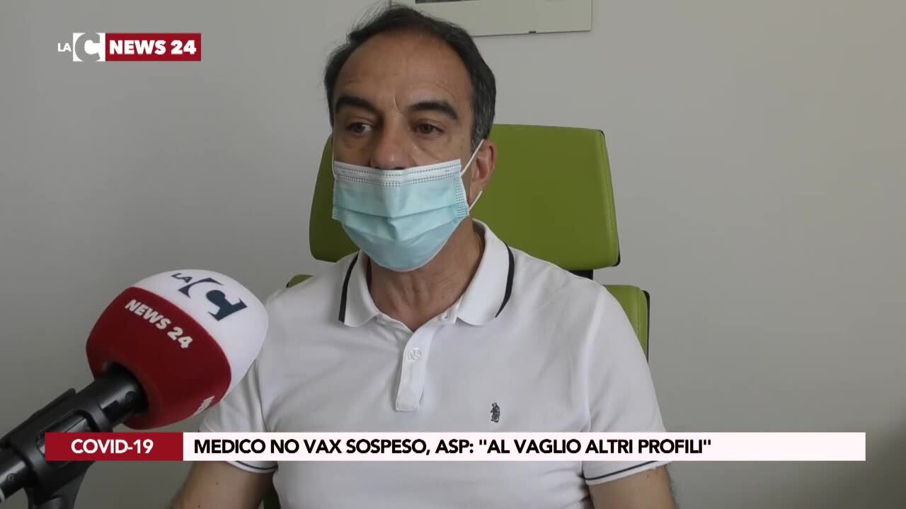 Medico no vax sospeso, Asp: al vaglio altri profili