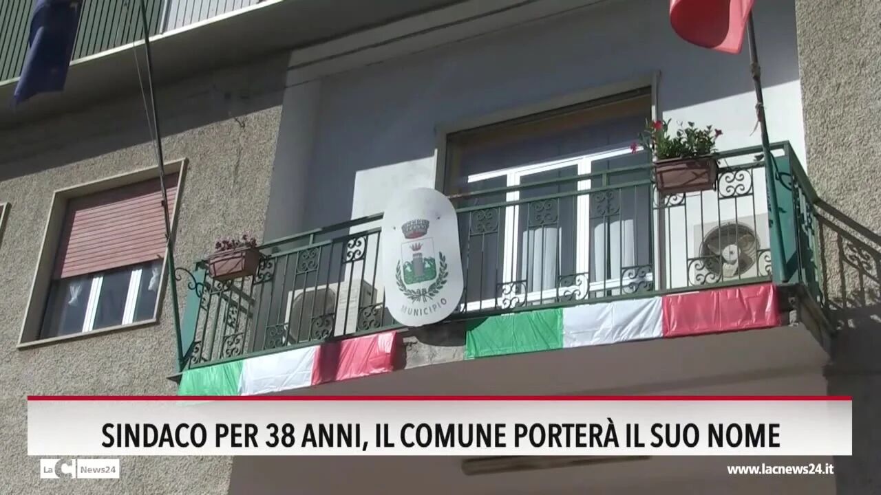 Sindaco per 38 anni, il Comune porterà il suo nome