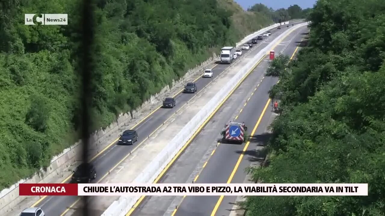 Chiude l’autostrada A2 tra Vibo e Pizzo, traffico in tilt