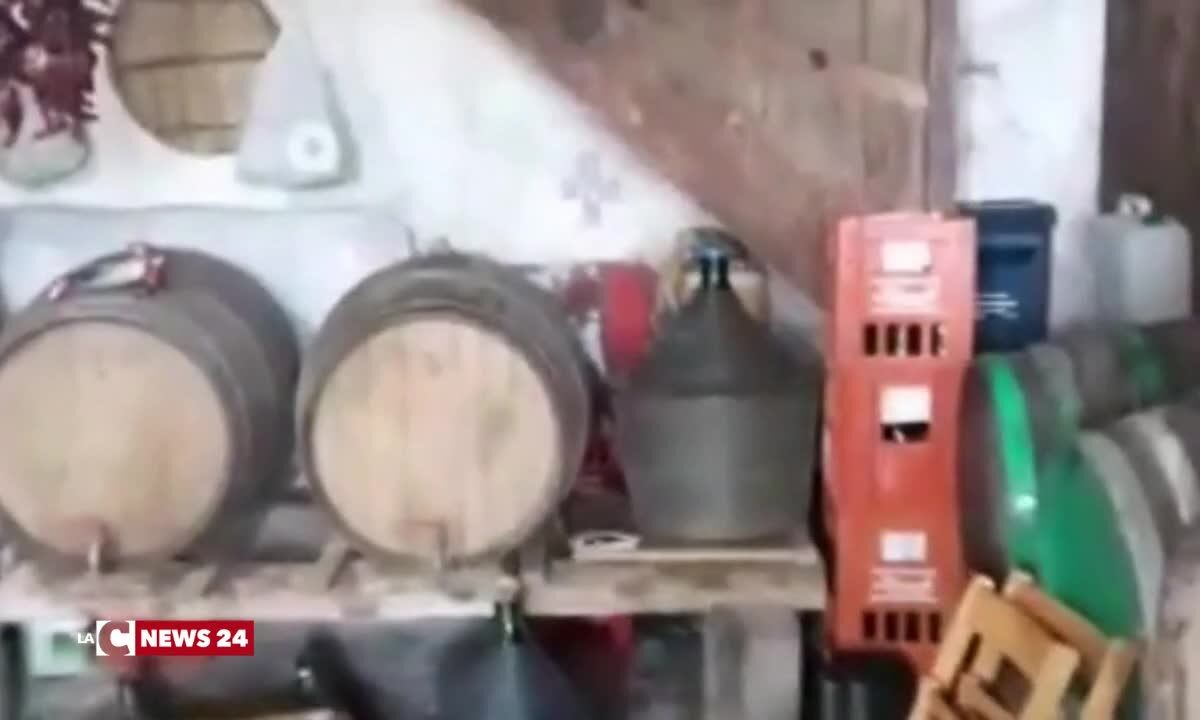 Paola, 4 morti per esalazioni tossiche: le prime immagini del luogo della tragedia