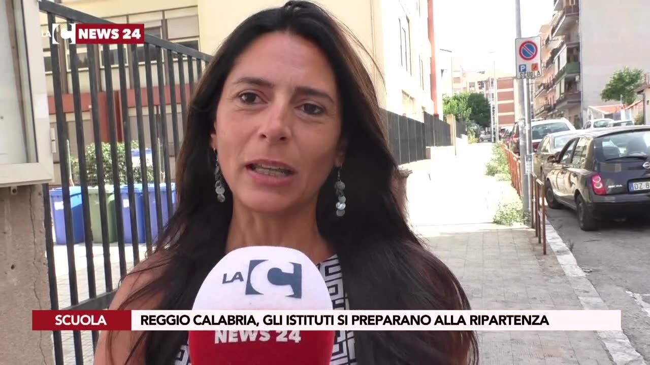 Reggio Calabria, gli istituti si preparano alla ripartenza