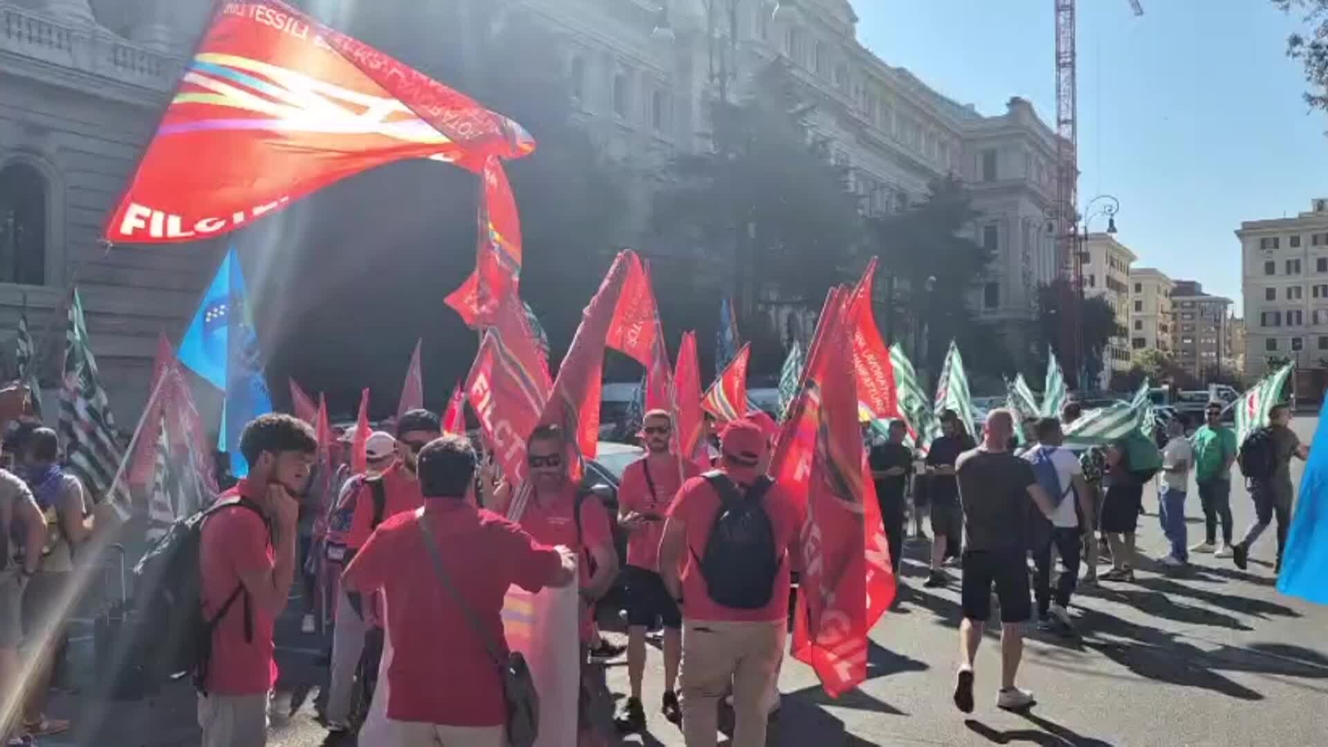 Sciopero dei lavoratori E-Distribuzione a Roma: «In gioco il futuro della Calabria» | VIDEO