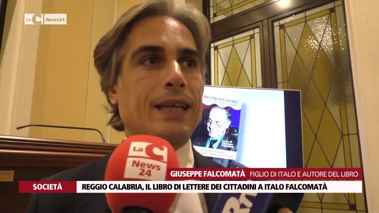 Reggio Calabria, il libro di lettere dei cittadini a Italo Falcomatà