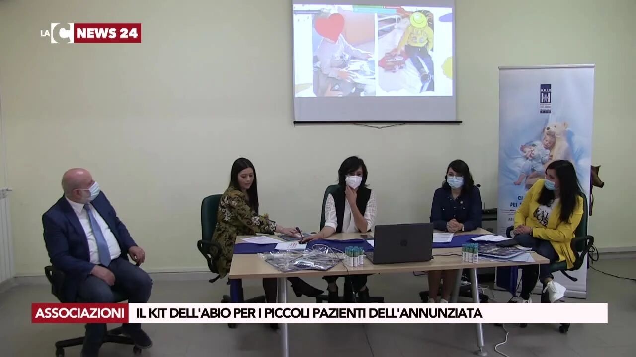 Il kit dell'Abio per i piccoli pazienti dell'Annunziata